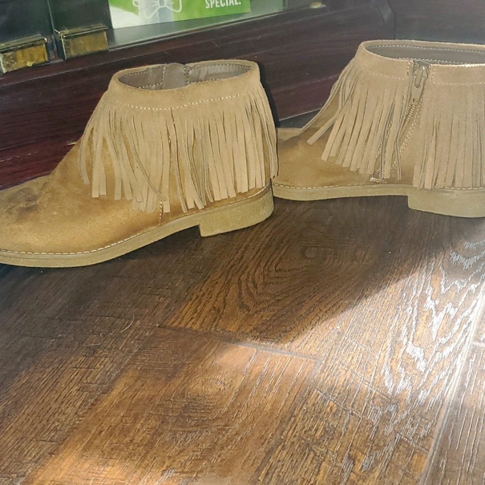 Kid boots 👢